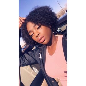 Meet your Posher, Jayla